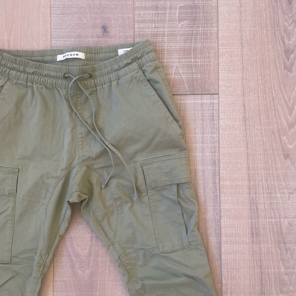 Green cargos - Picture 2 of 5